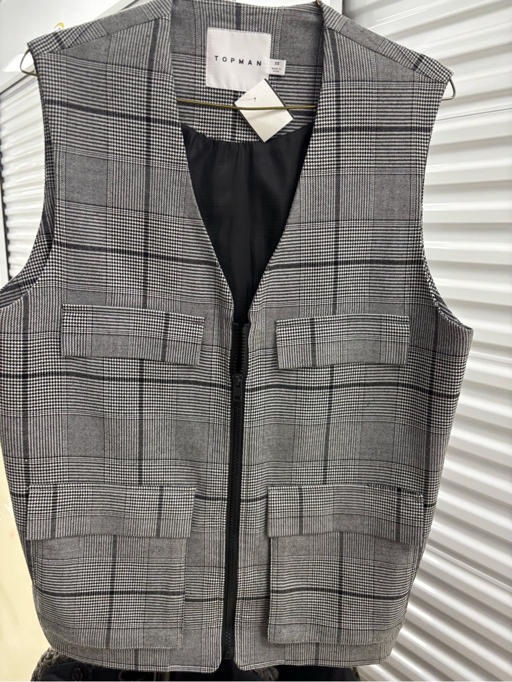 Topman Black and Gray Glen Plaid Zip-Up Vest
